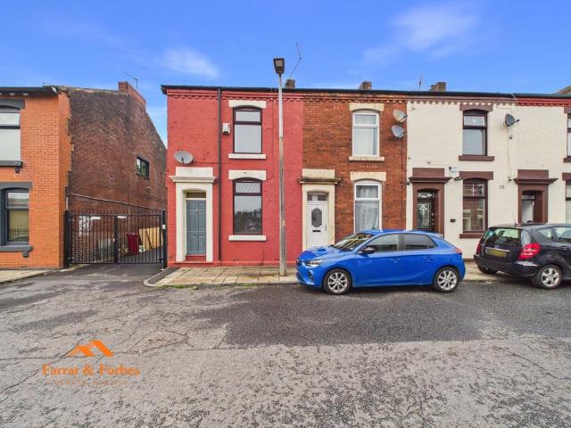 House for rent in Queen's Park, Blackburn