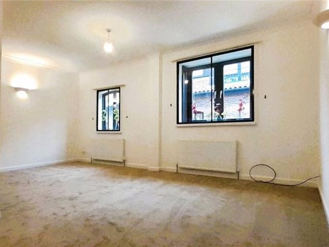 Apartment for rent in High Field, York