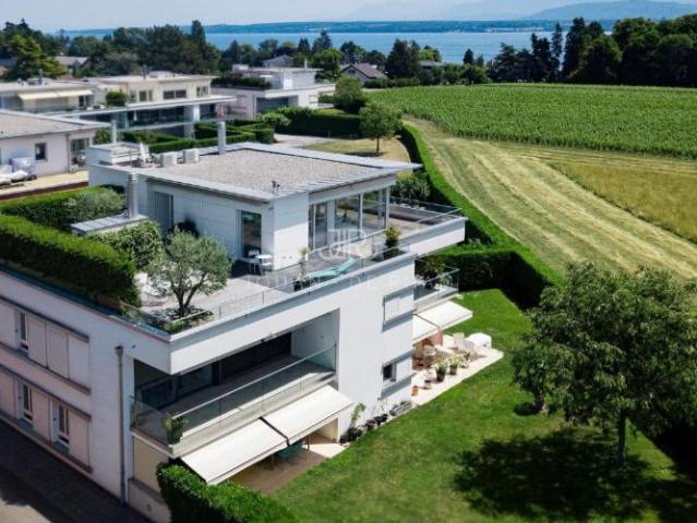 Haus kaufen in Coppet, Waadt