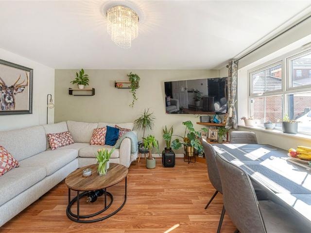 Apartment for rent in Muswell Hill, Greater London