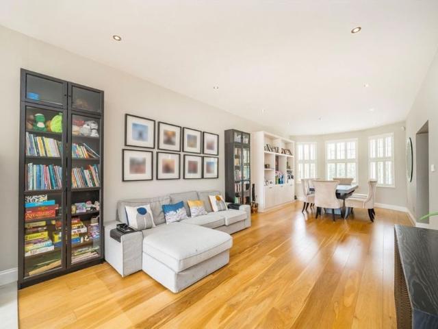 House for rent in Muswell Hill, Greater London
