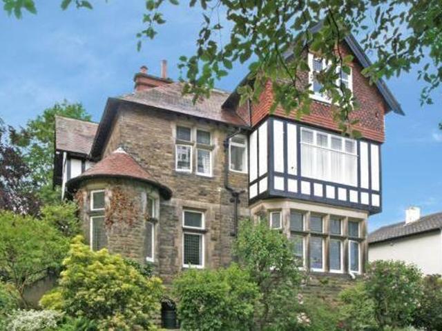 House for sale in Low Harrogate, Harrogate