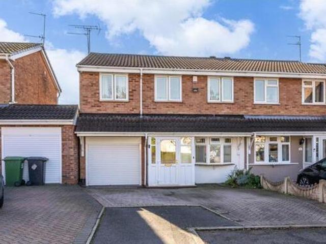 House for sale in Wednesfield, West Midlands
