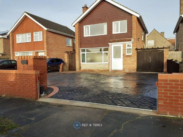 House for rent in Hill Park, Fareham