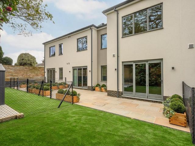 House for rent in Claremont Park, Blackhills