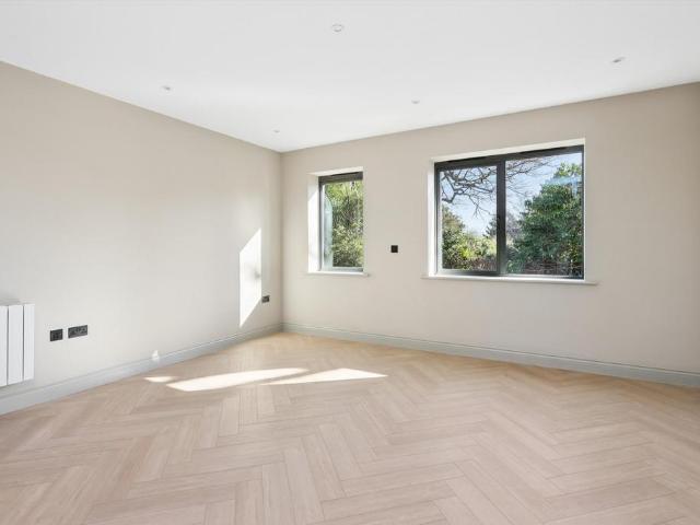 House for rent in Claremont Park, Blackhills