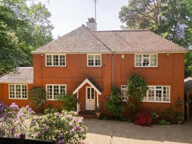 House for sale in Surrey