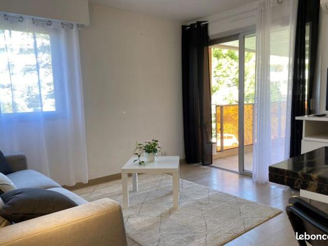 Appartement vente à Grasse, Antibes