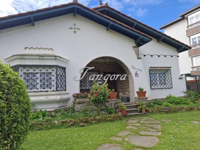 Chalet en venta en Algorta, Getxo