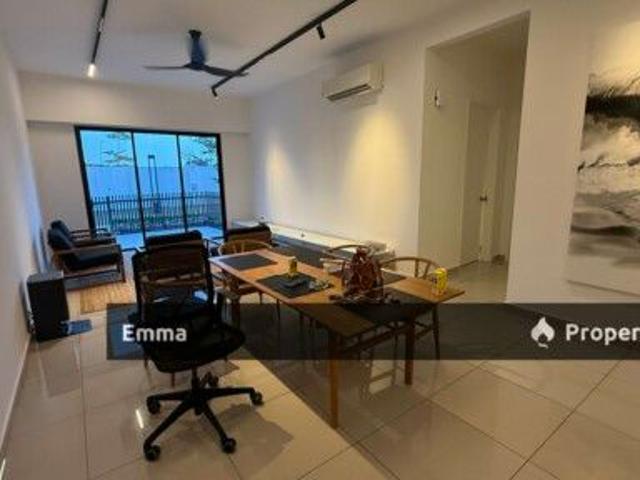 Townhouse for rent in Petaling, Alam Impian
