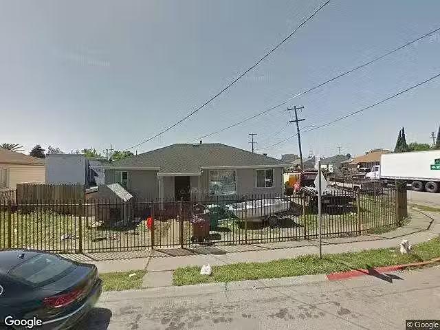 House for rent in Oakland
