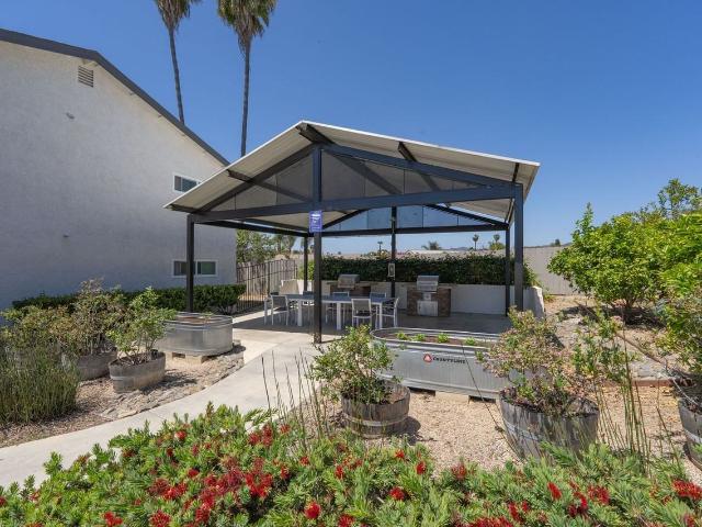 Apartment for rent in California