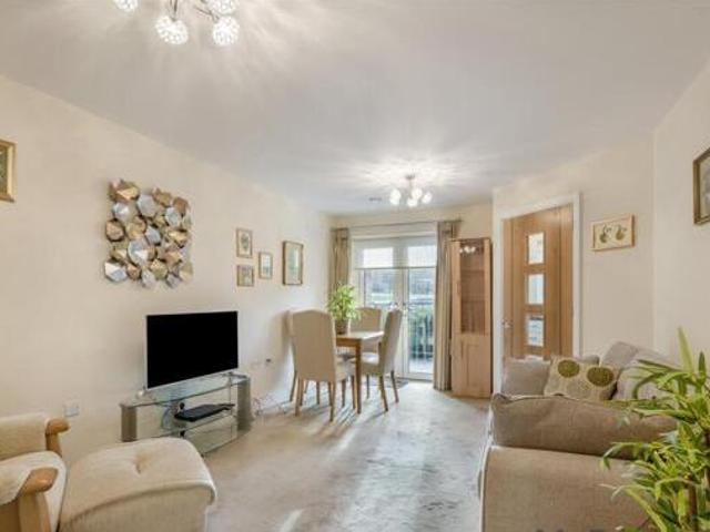 House for sale in Westfield View, East Bank