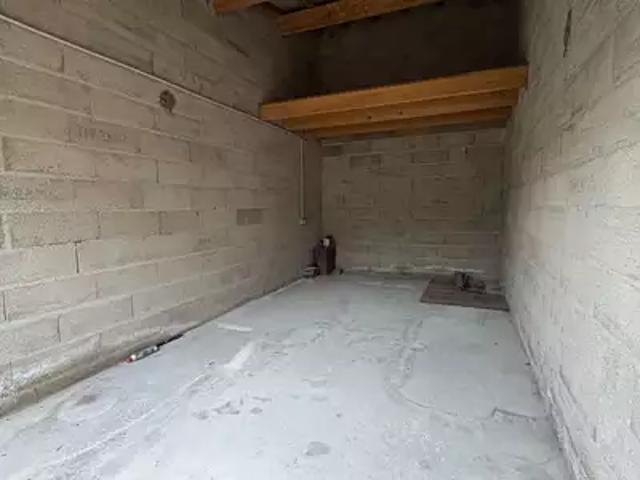 Garage vente à Corbeil-Essonnes, Essonne