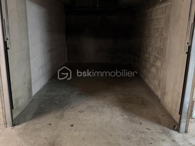 Garage vente à Évry, Corbeil-essonnes