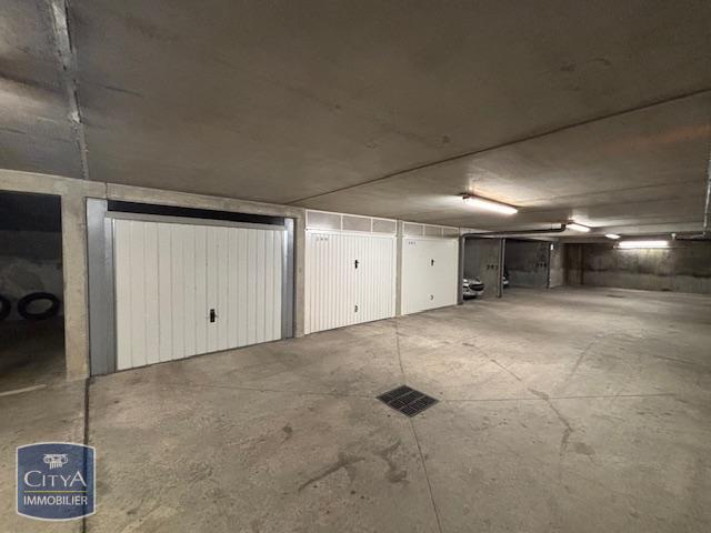 Garage vente à Évry, Corbeil-essonnes