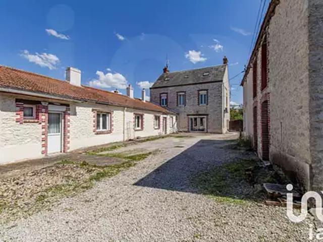 Maison vente à Montargis, Corbeilles