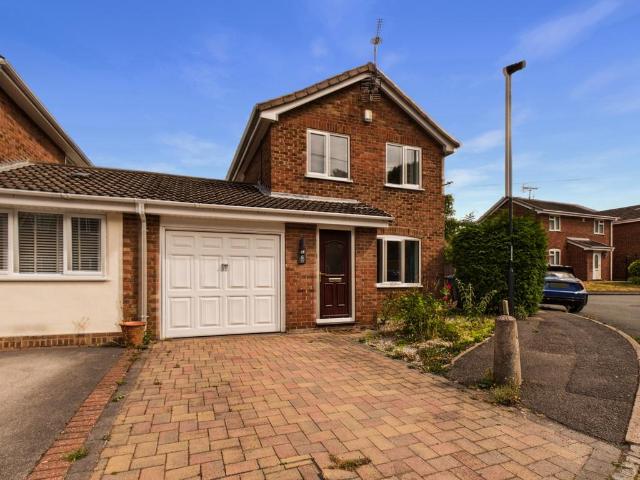 House for rent in Oakwood, Derby