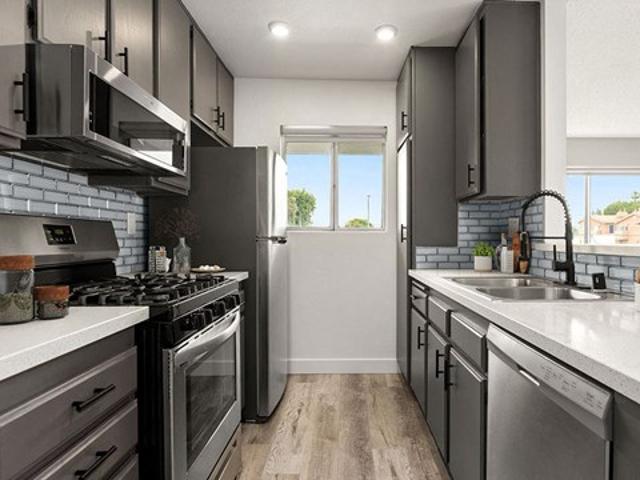 Apartment for rent in Reseda, Reseda