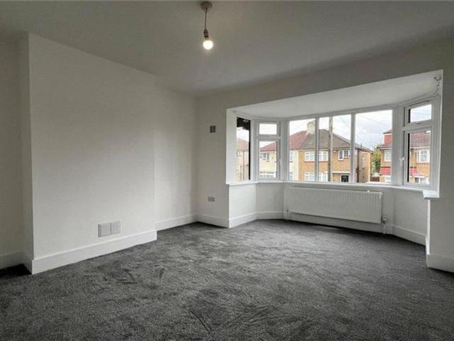 Apartment for rent in Lane, Greater London