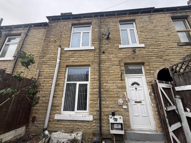 House for rent in Huddersfield, Kirklees