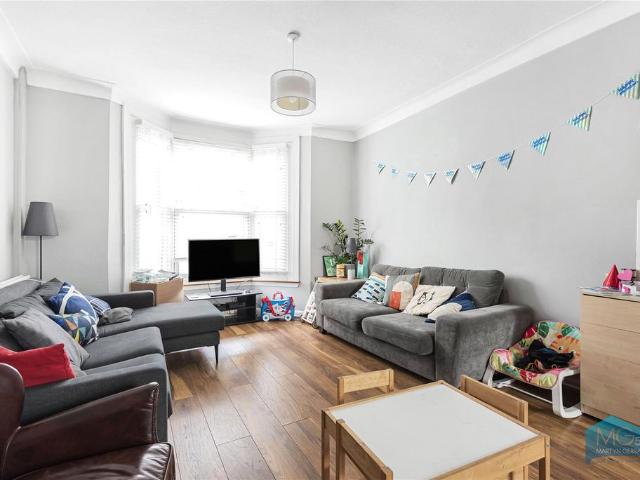 House for rent in Finsbury Park, Greater London