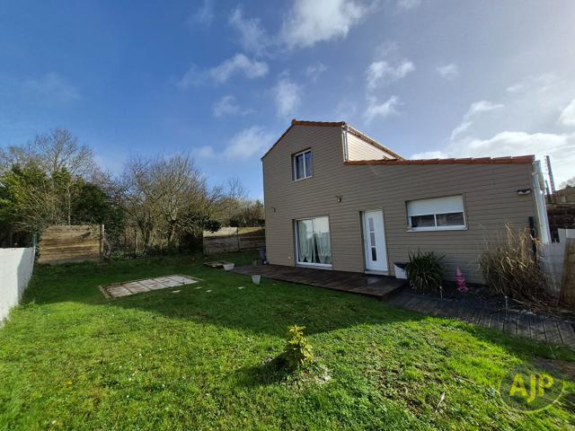 Maison vente à Nantes, Corcoué-sur-logne