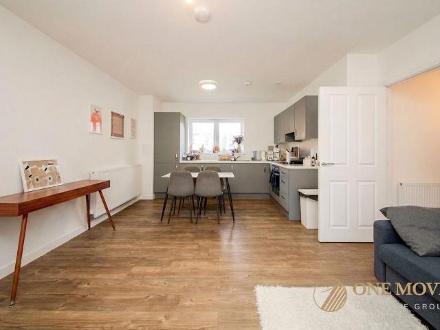 House for rent in Hackbridge, Greater London