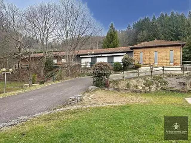 Maison vente à Cordelle, La Planche