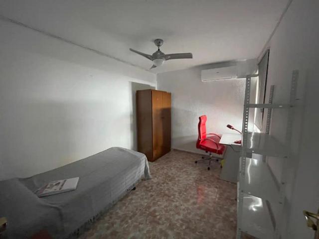 Apartamento en alquiler en Ciudad Jardín, Córdoba