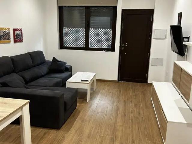 Apartamento en alquiler en Las Margaritas, Córdoba
