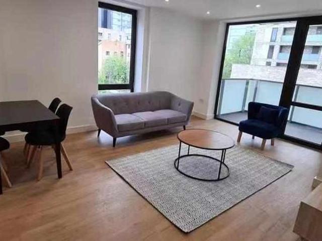 Room for rent in Aberfeldy Village, Blackwall