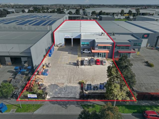 Warehouse for sale in Paramount Industrial Estate, Melbourne