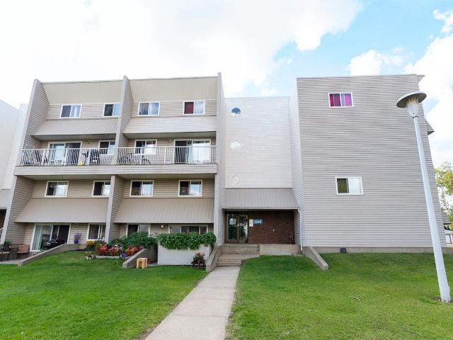 House for rent in Wedgewood, Alberta