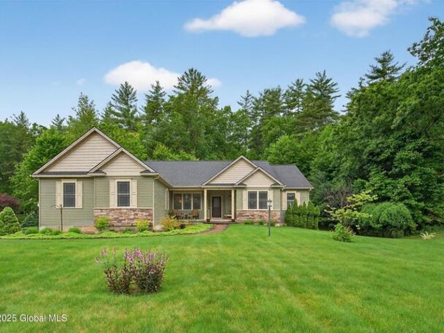 House for sale in Saratoga Springs