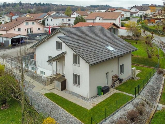 Einfamilienhaus kaufen in Avry, Freiburg