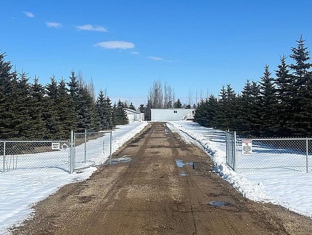 House for sale in Saskatoon, Saskatchewan