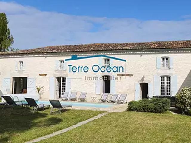 Maison vente à Saintes, Corme-ecluse