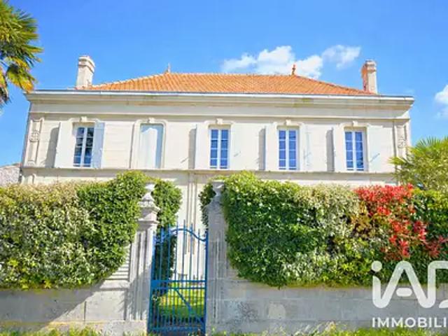Maison vente à Saintes, Corme-ecluse