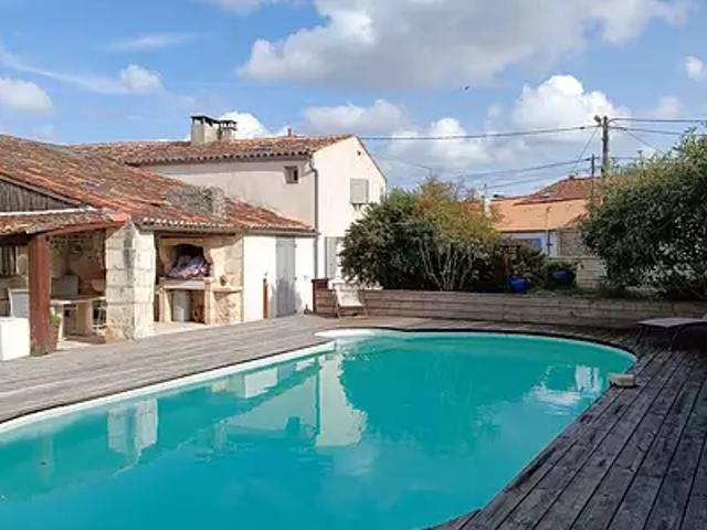 Maison vente à Saintes, Corme-royal