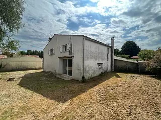 Maison vente à Corme-royal