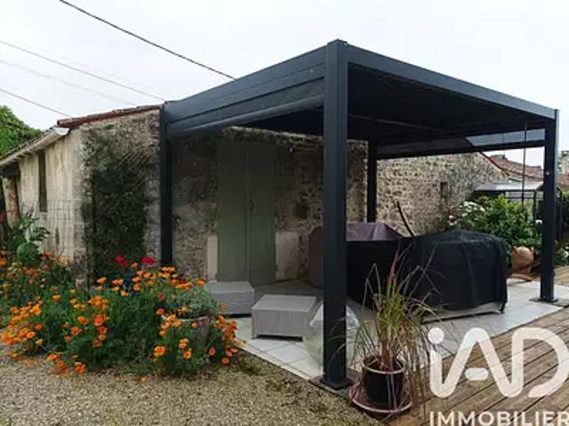 Maison vente à Saintes, Corme-royal