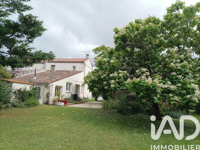 Maison vente à Saintes, Corme-royal