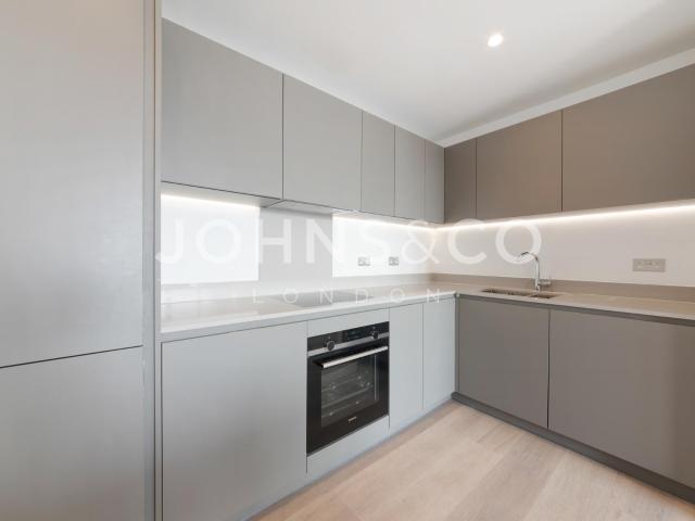 Apartment for rent in Stratford Marsh, Greater London