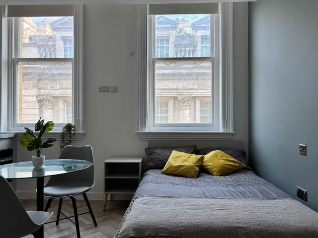 Studio for rent in City Centre, Feckenham