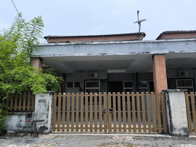 Terraced House for sale in Kampar
