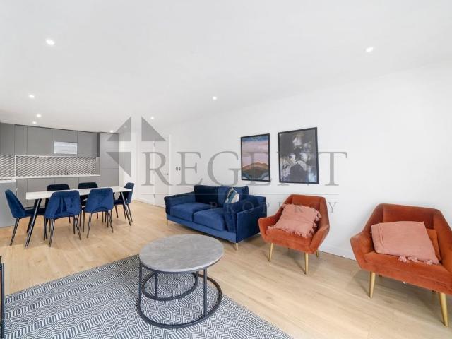 House for rent in Colindale, Greater London