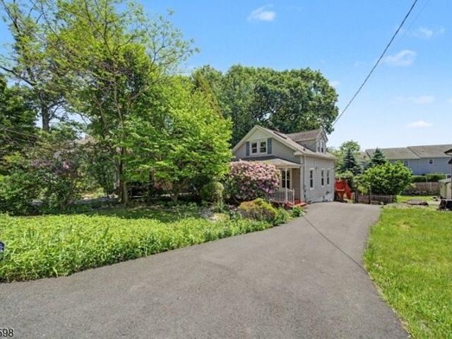 House for sale in Boonton, New Jersey