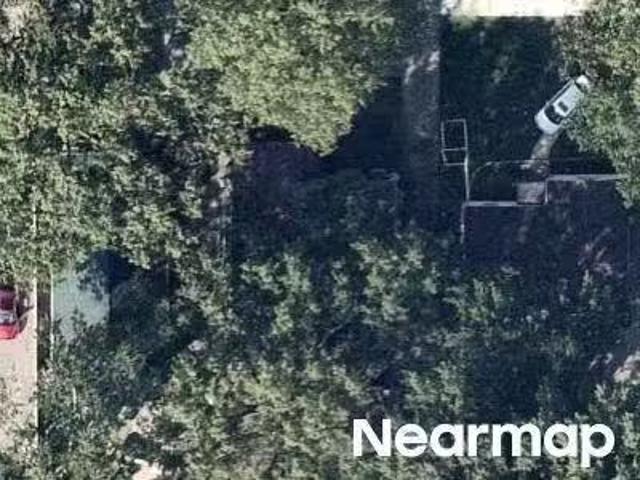 House for sale in Elyria