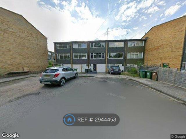 House for rent in North Cray, Greater London